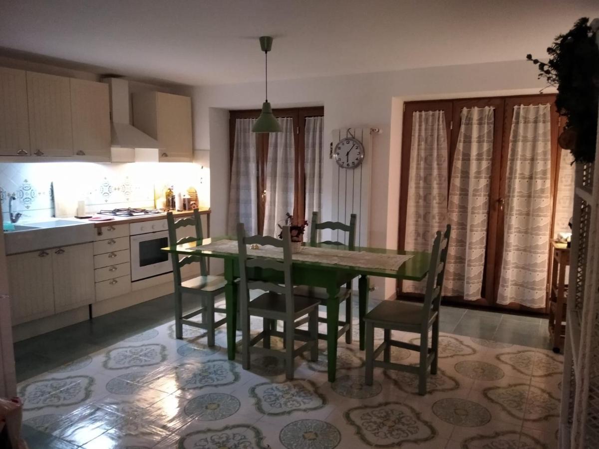 Apartamento A Casa Di Monica Pozzuoli Exterior foto