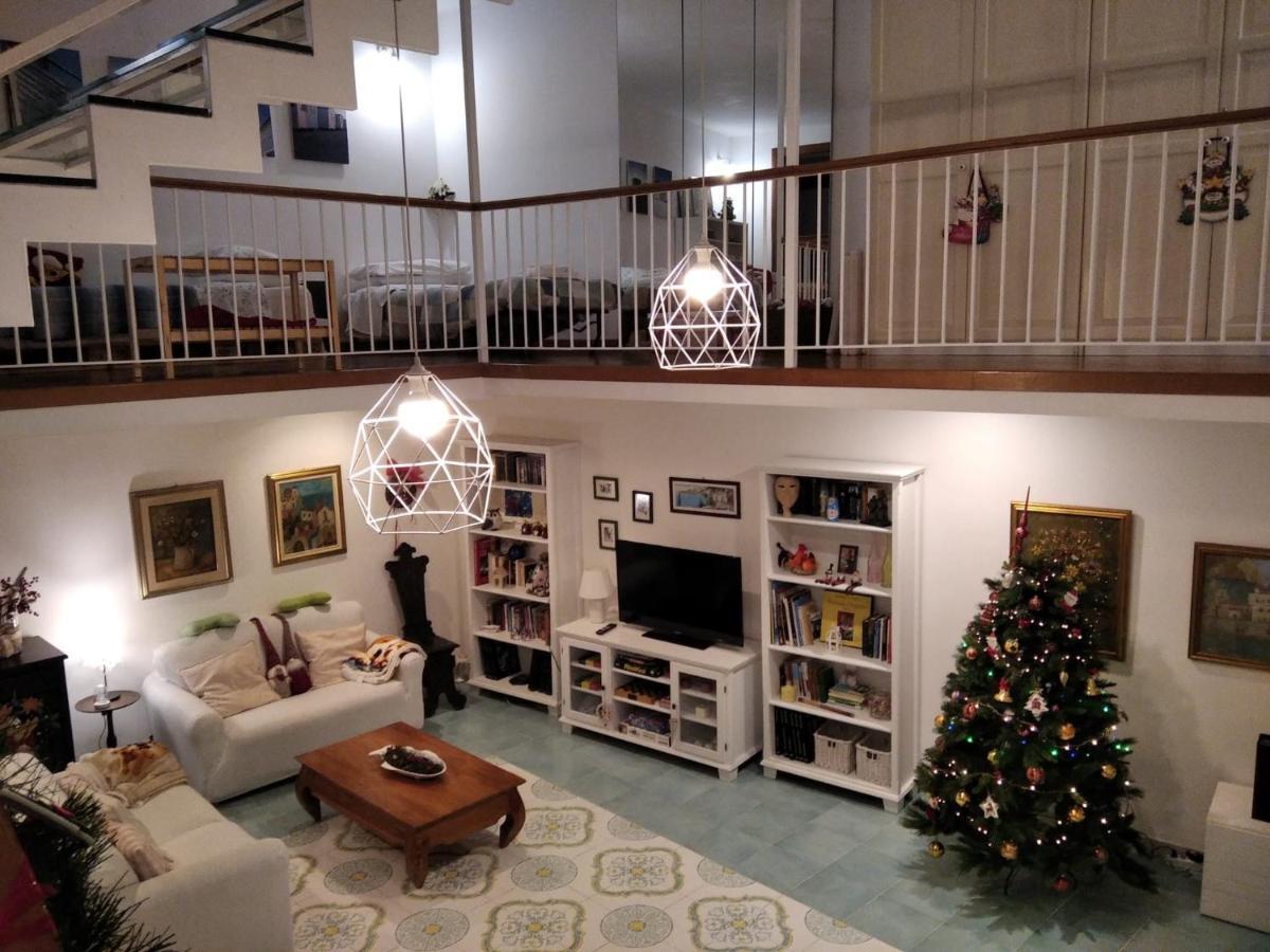 Apartamento A Casa Di Monica Pozzuoli Exterior foto